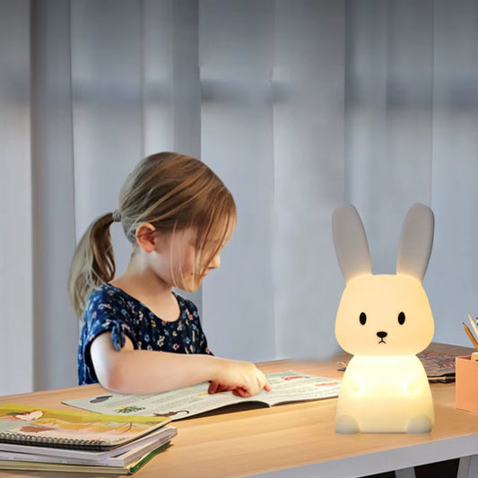 Luminária de Coelho em Silicone – Iluminação Mágica e Confortável para seu Ambiente